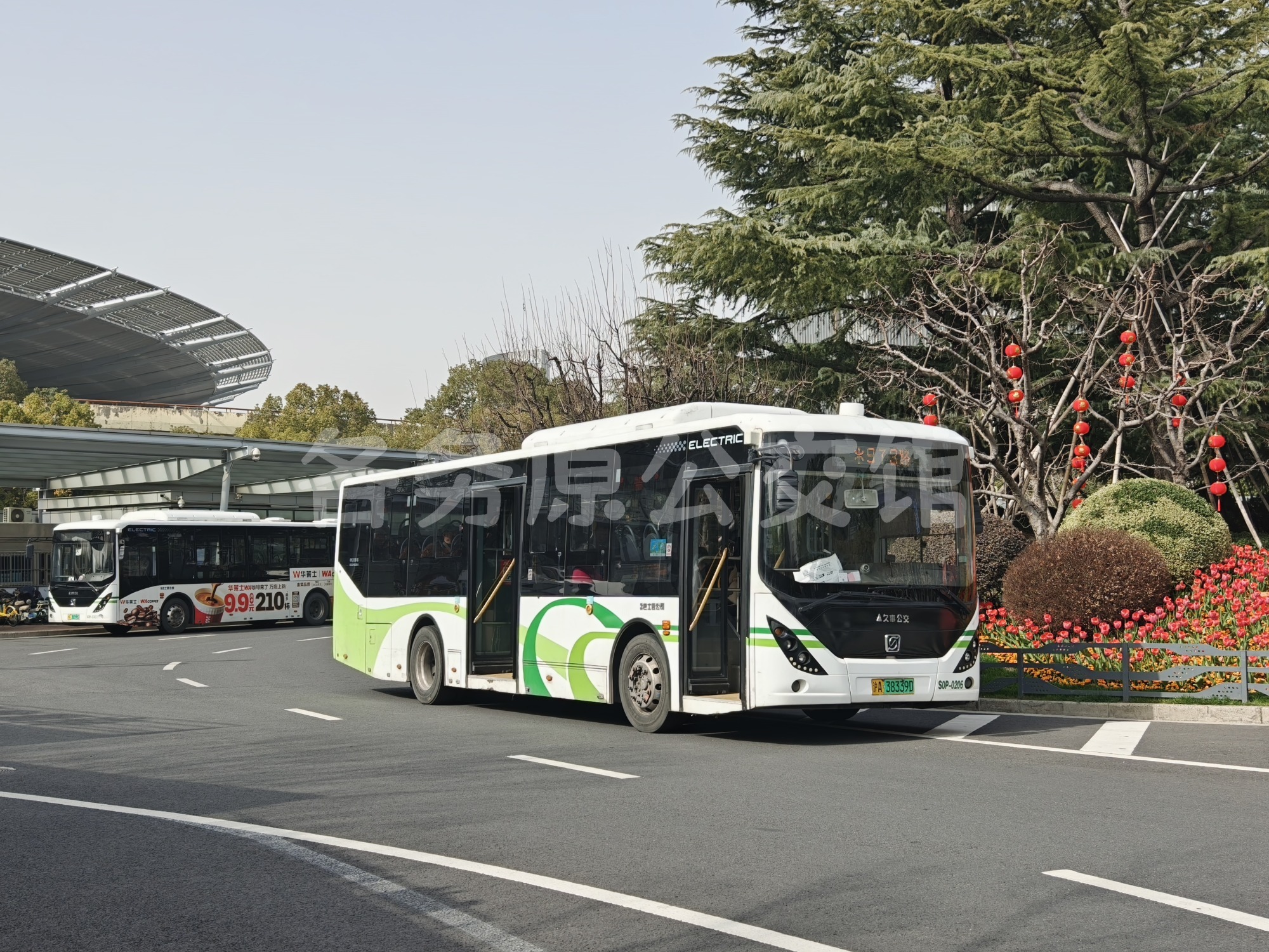 久事公交 - SWB6108BEV32