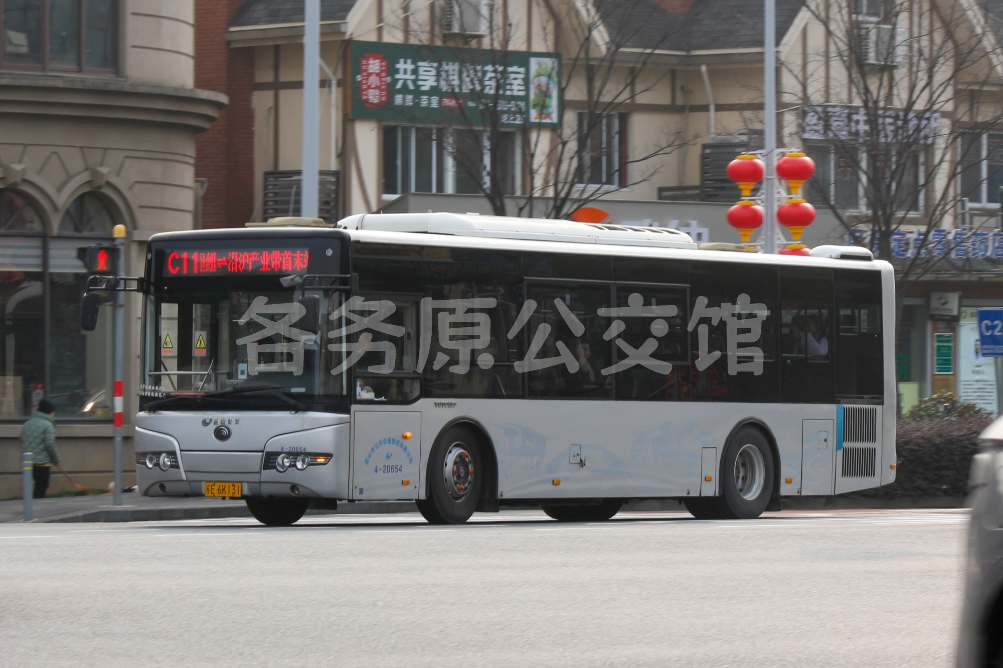 热门图片