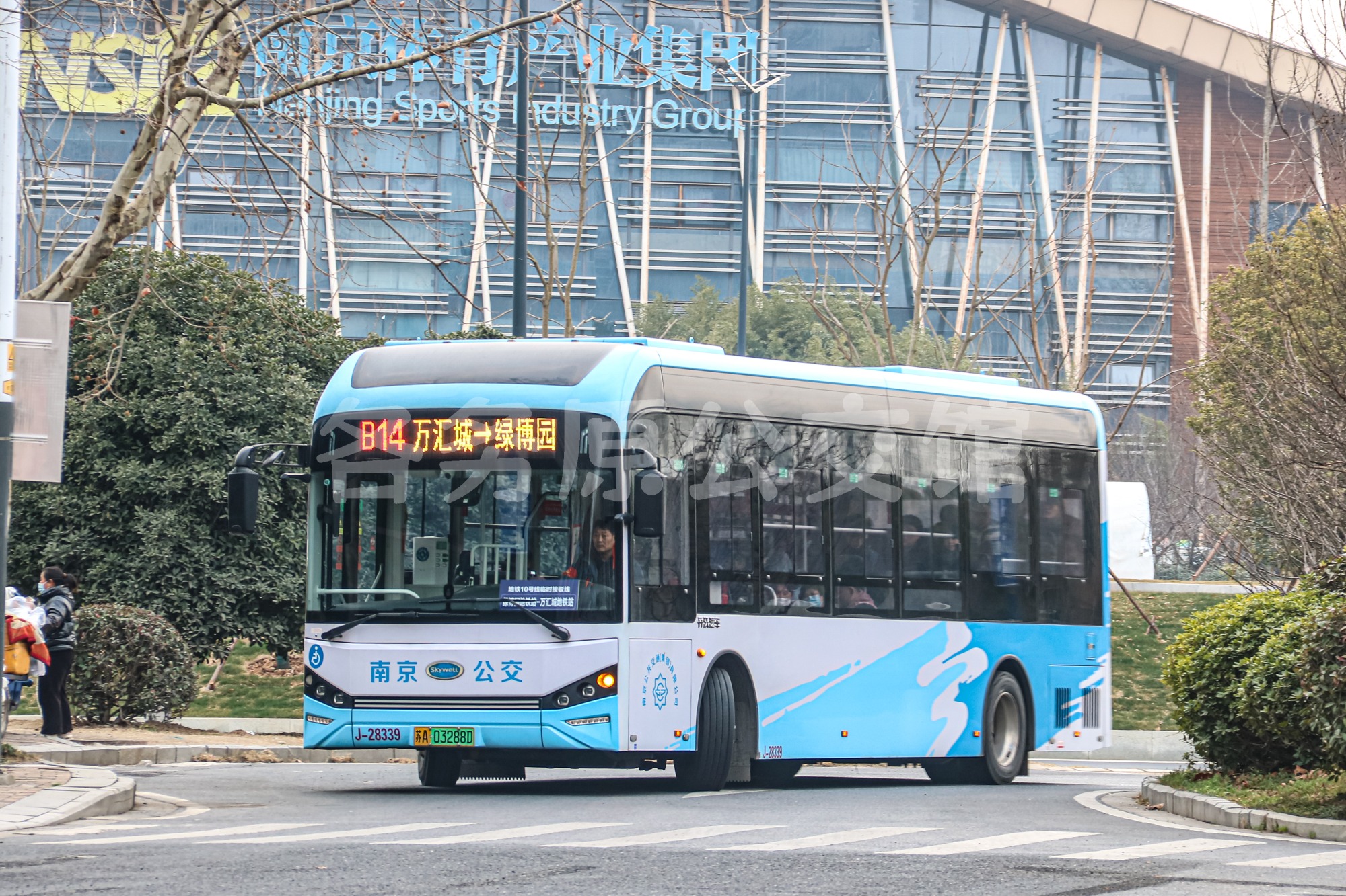 热门图片