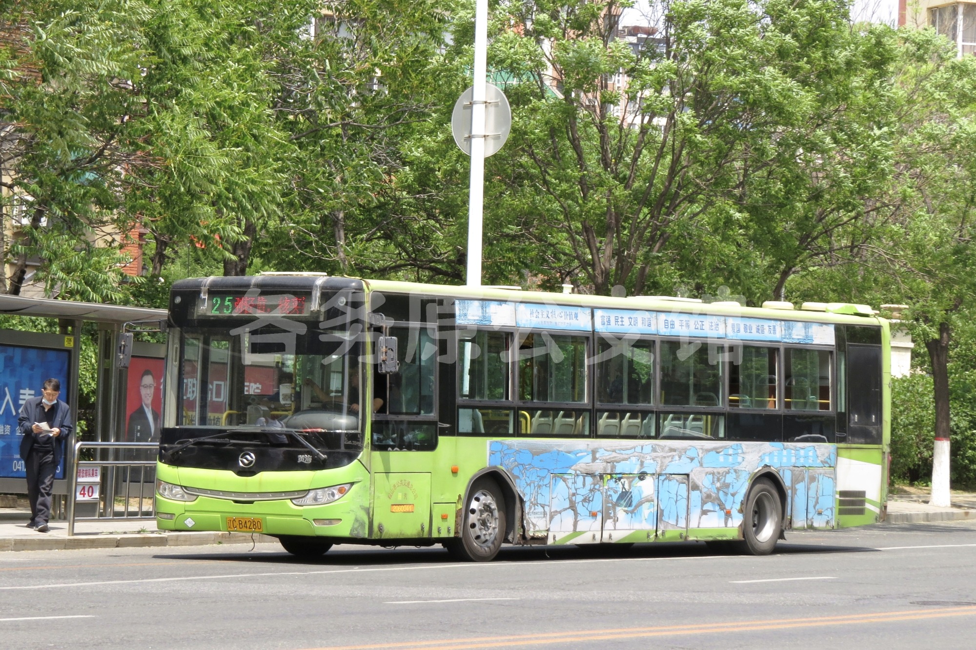 60044