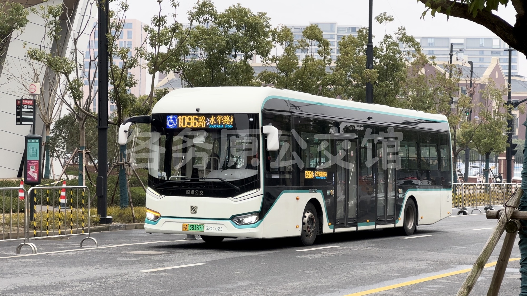 热门图片