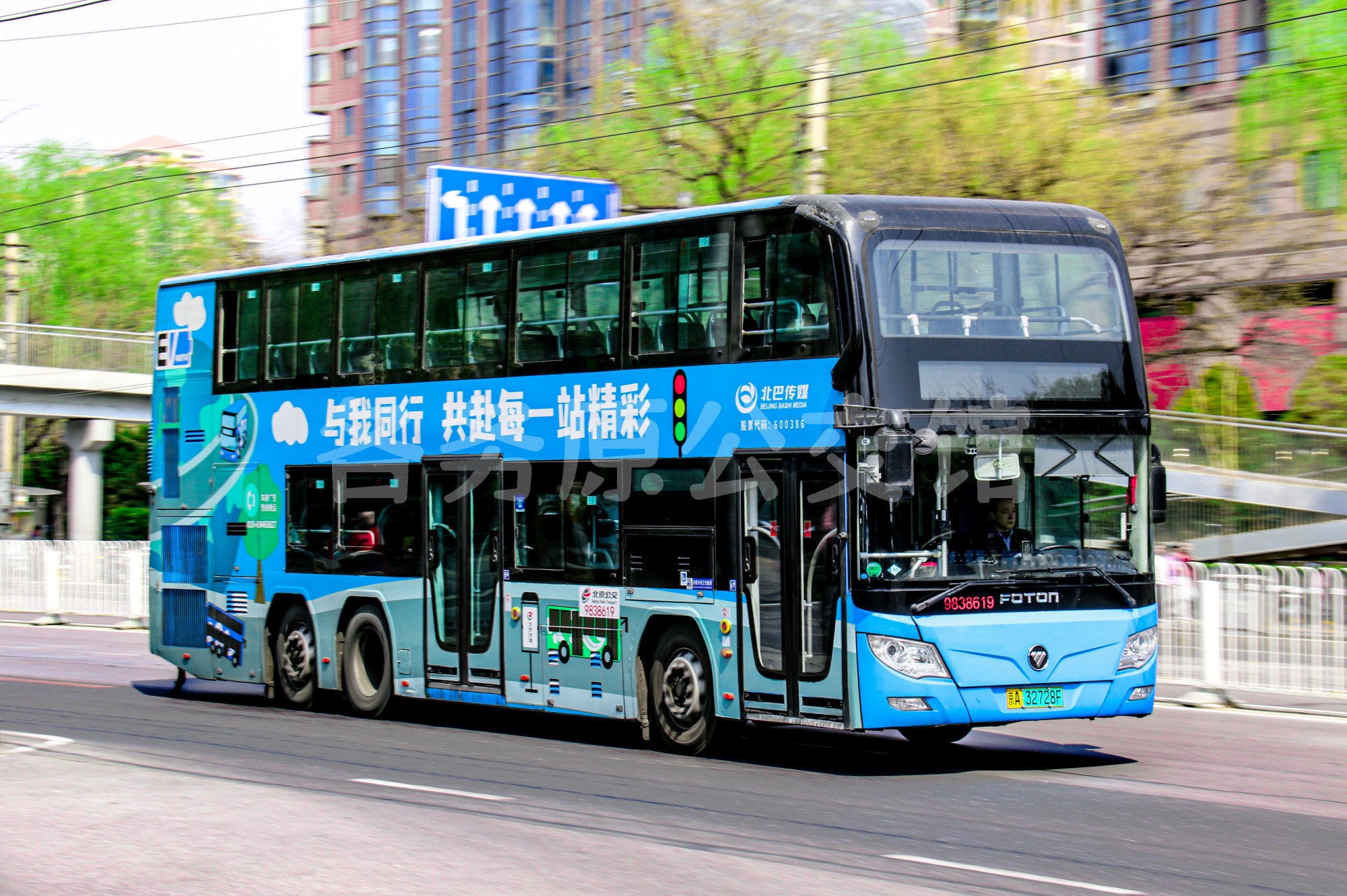 热门图片