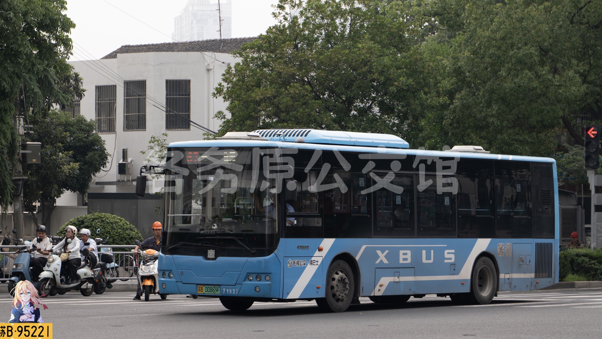 无锡公交 - TEG6106EHEV19