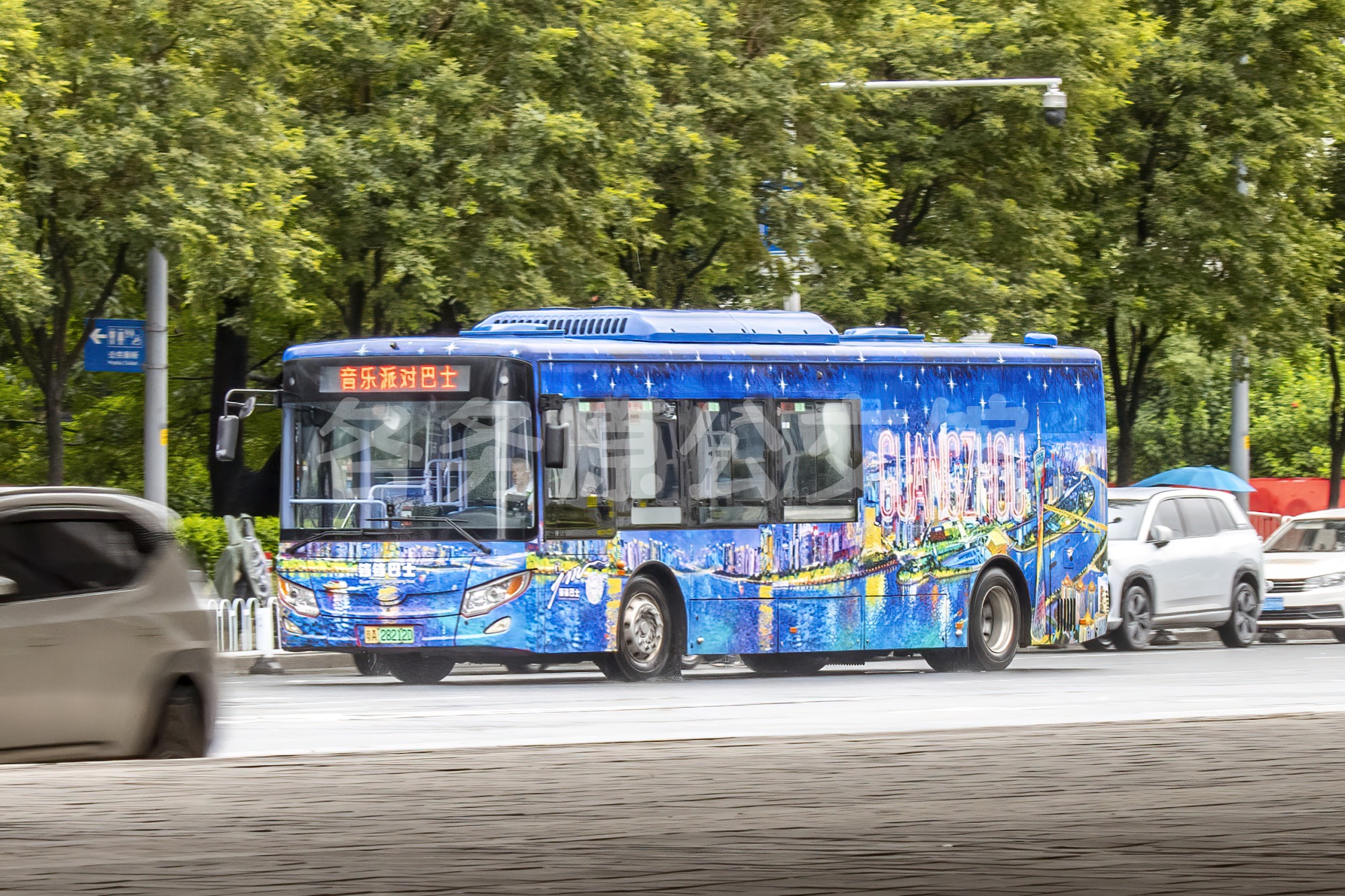 NJL6100EV17图片