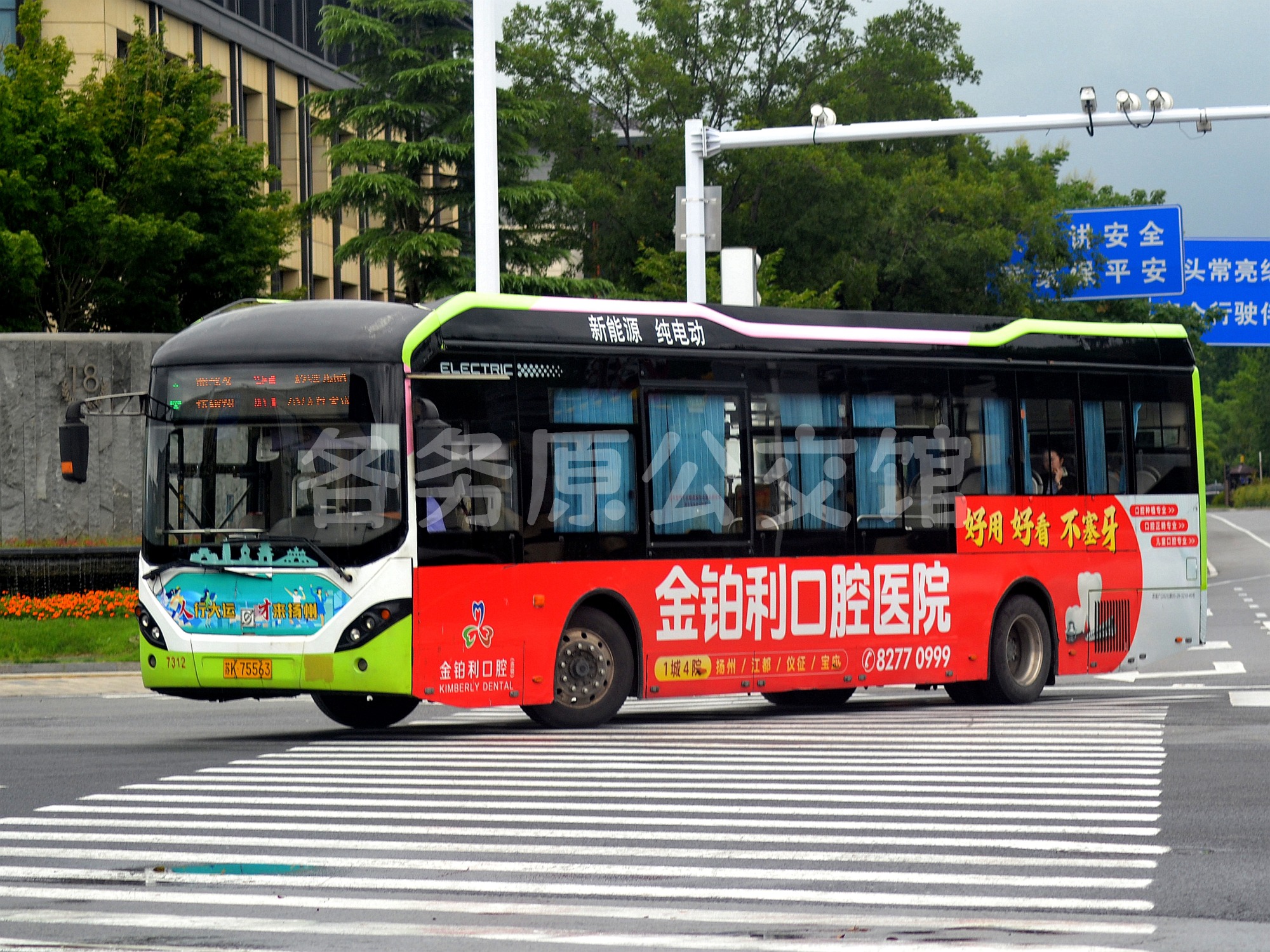 热门图片