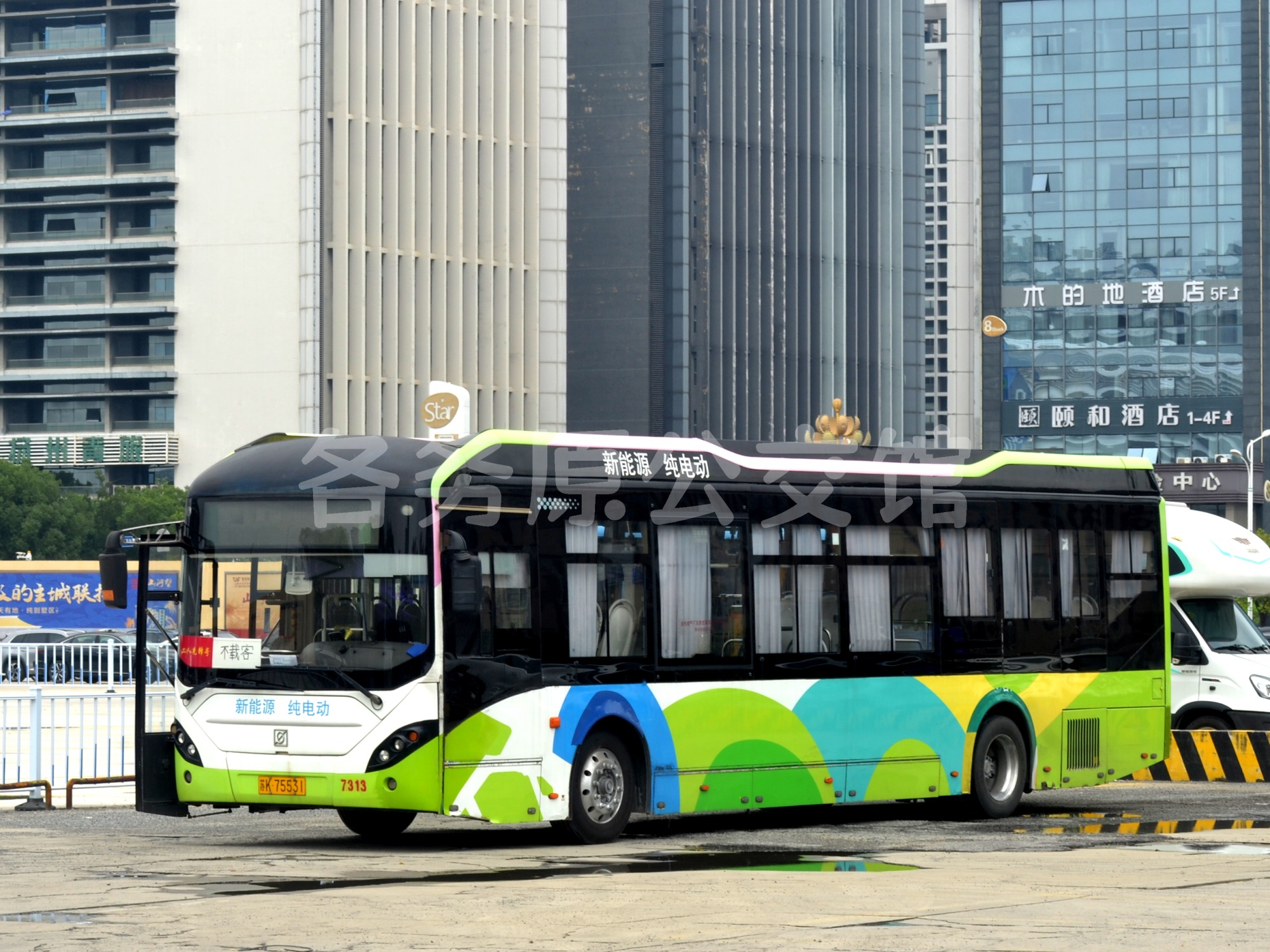 热门图片