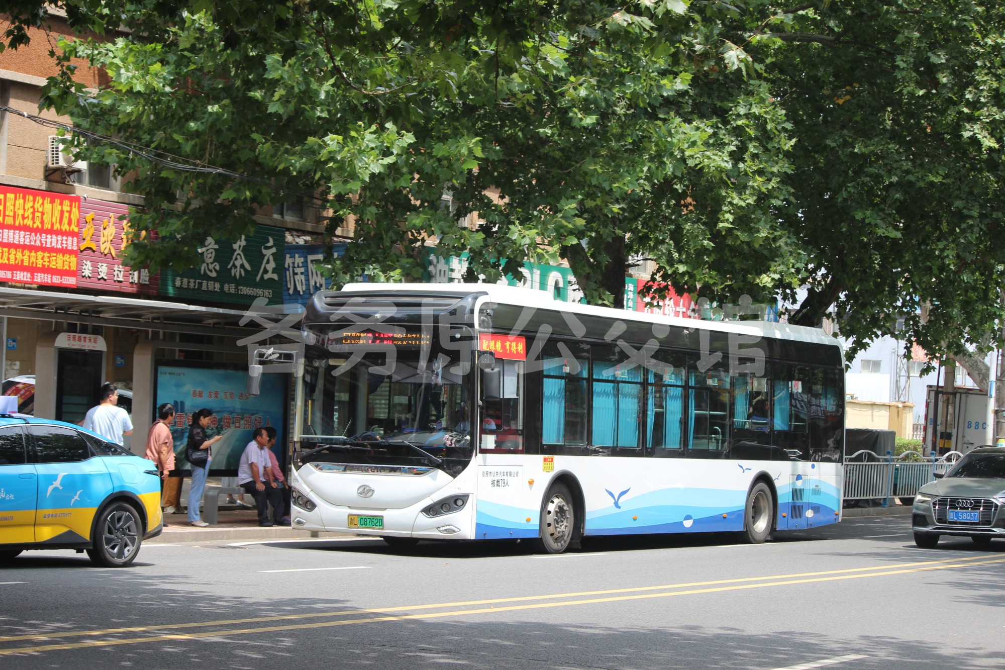 热门图片