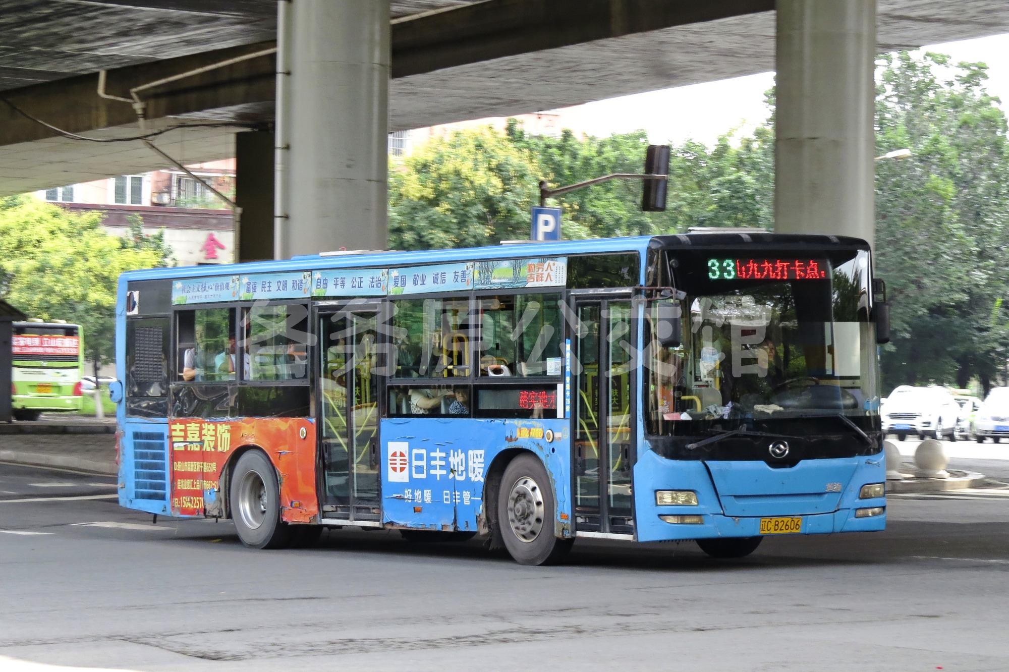 热门图片