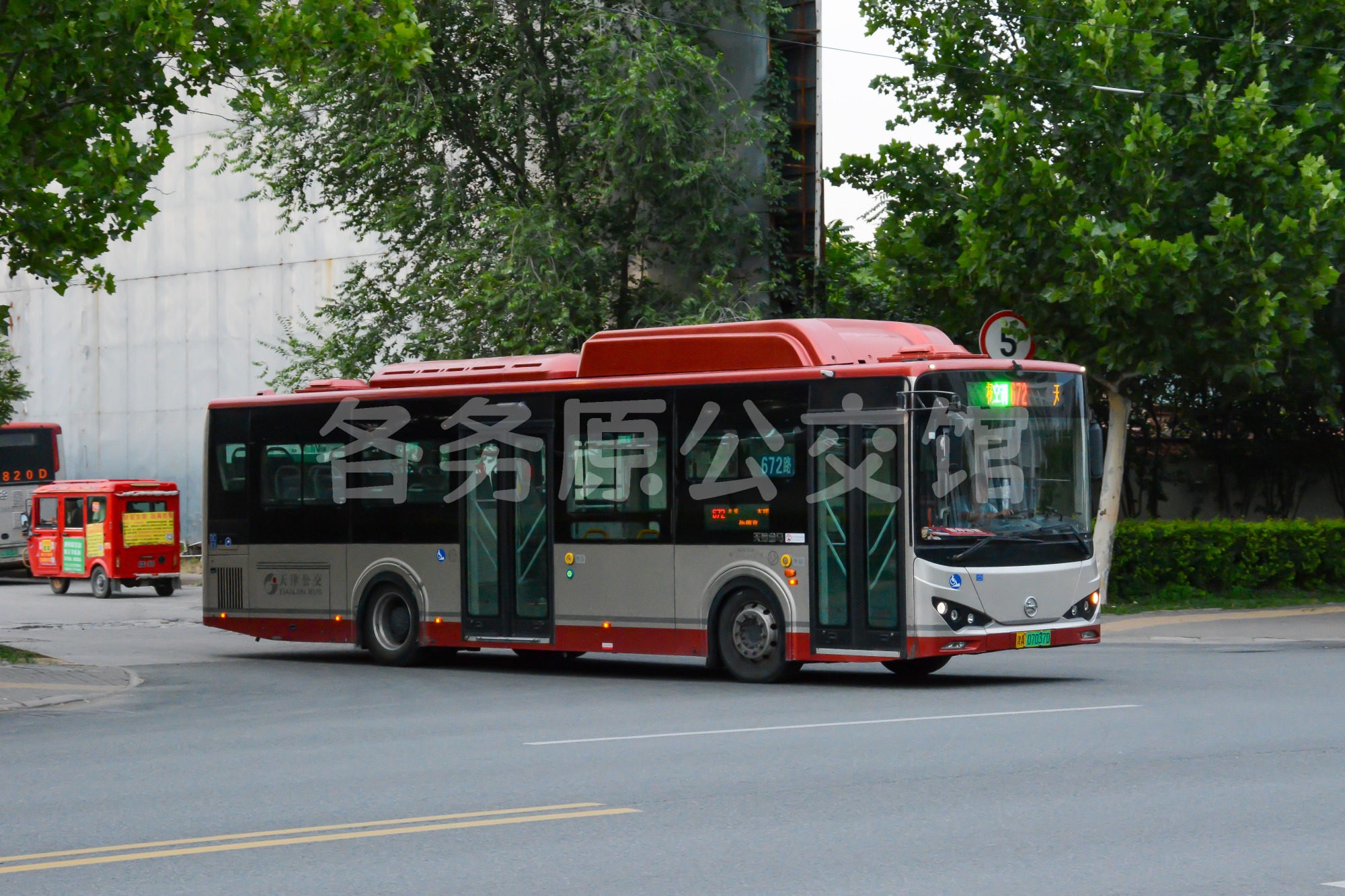 热门图片