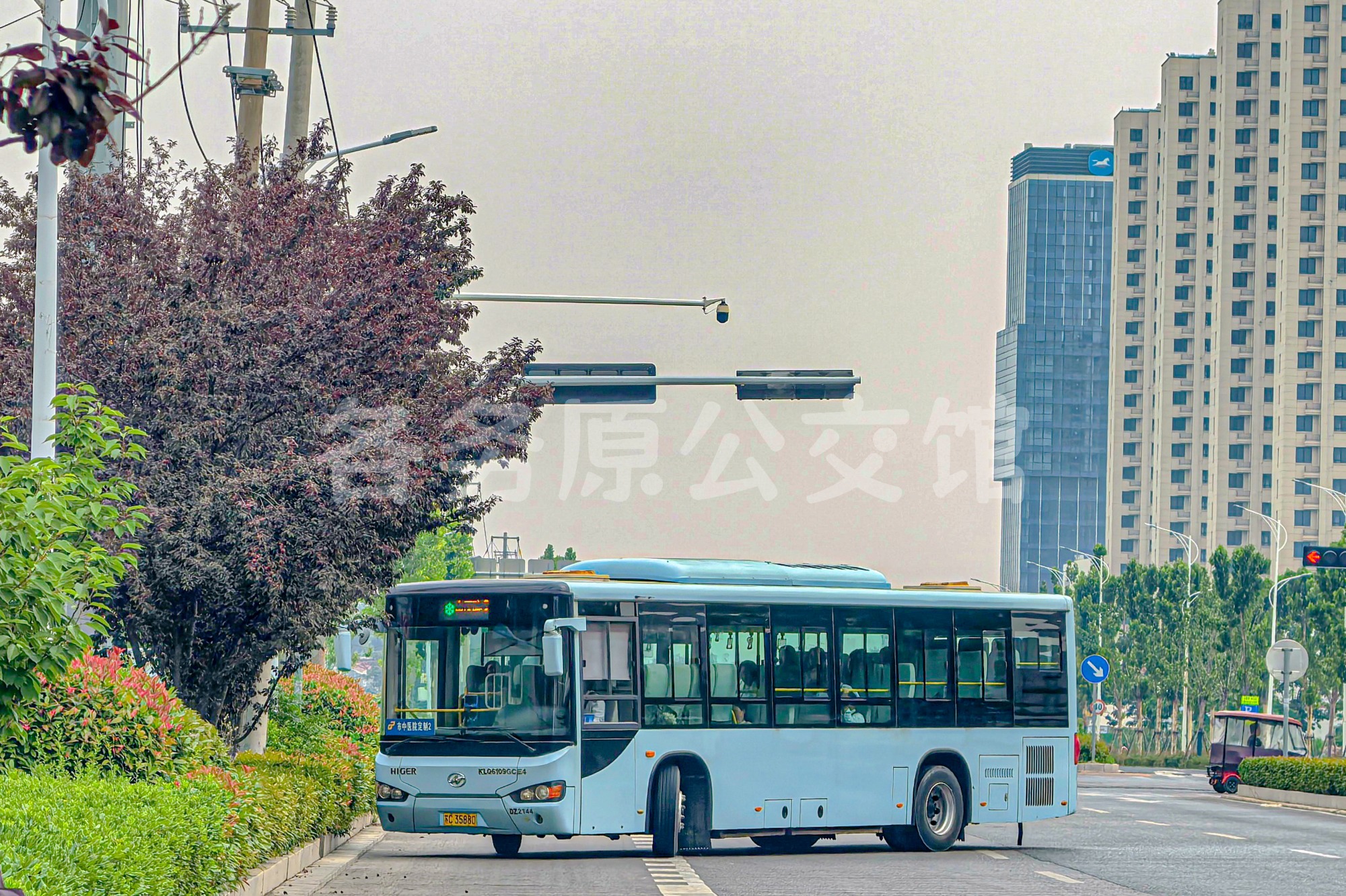 KLQ6109GCE4图片