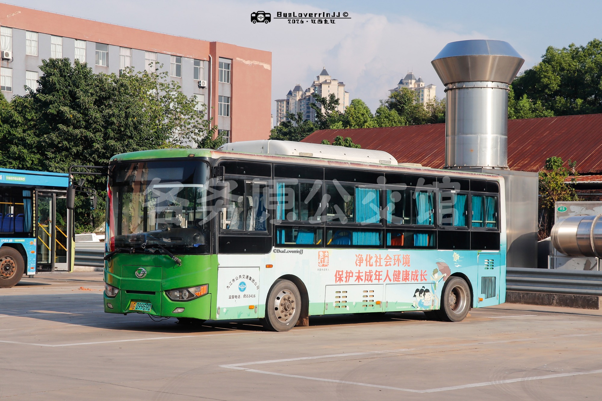 停班车【C143 原70路】（公益广告-[净化社会环境 保护未成年人健康成长]）