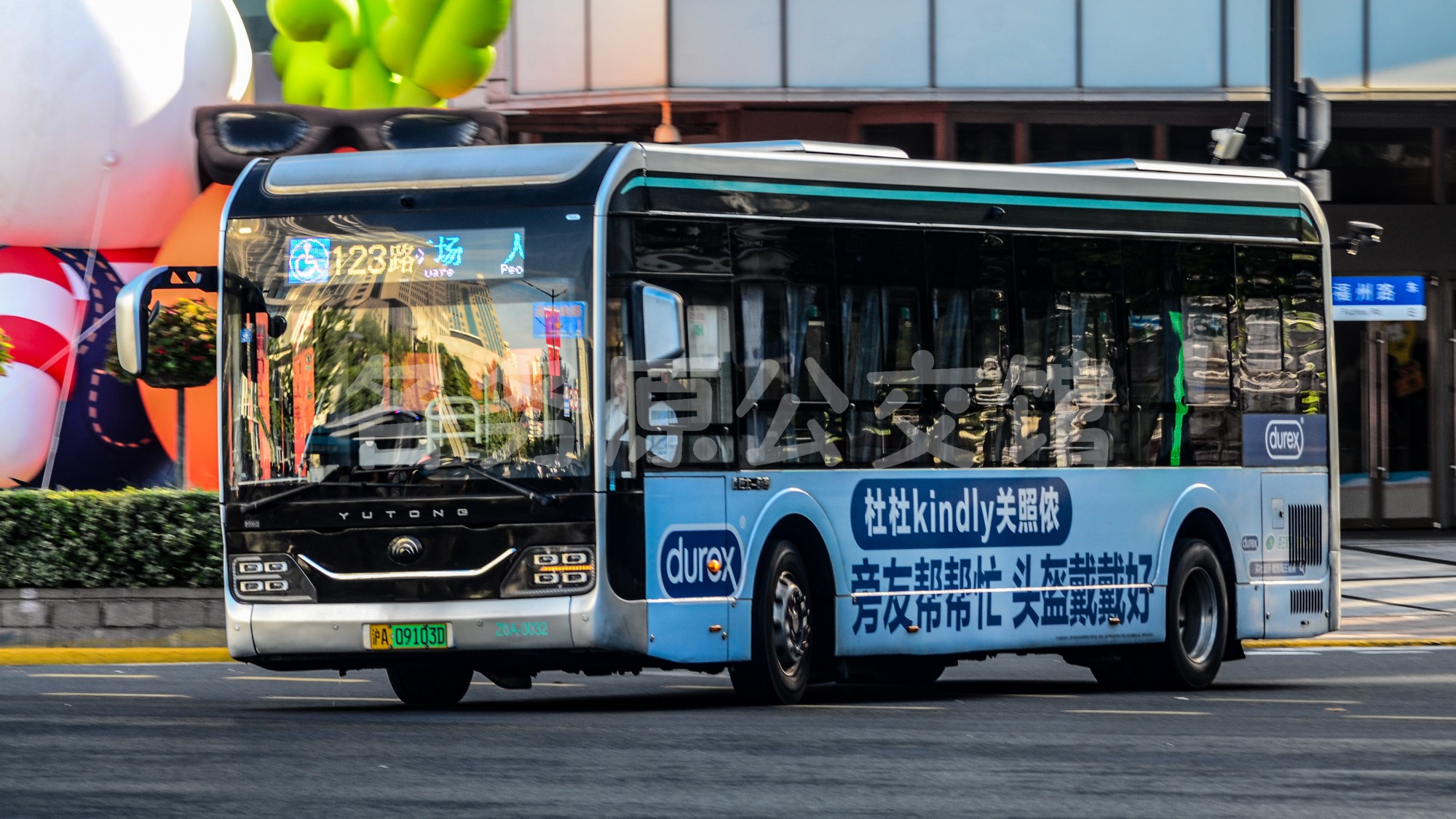 热门图片