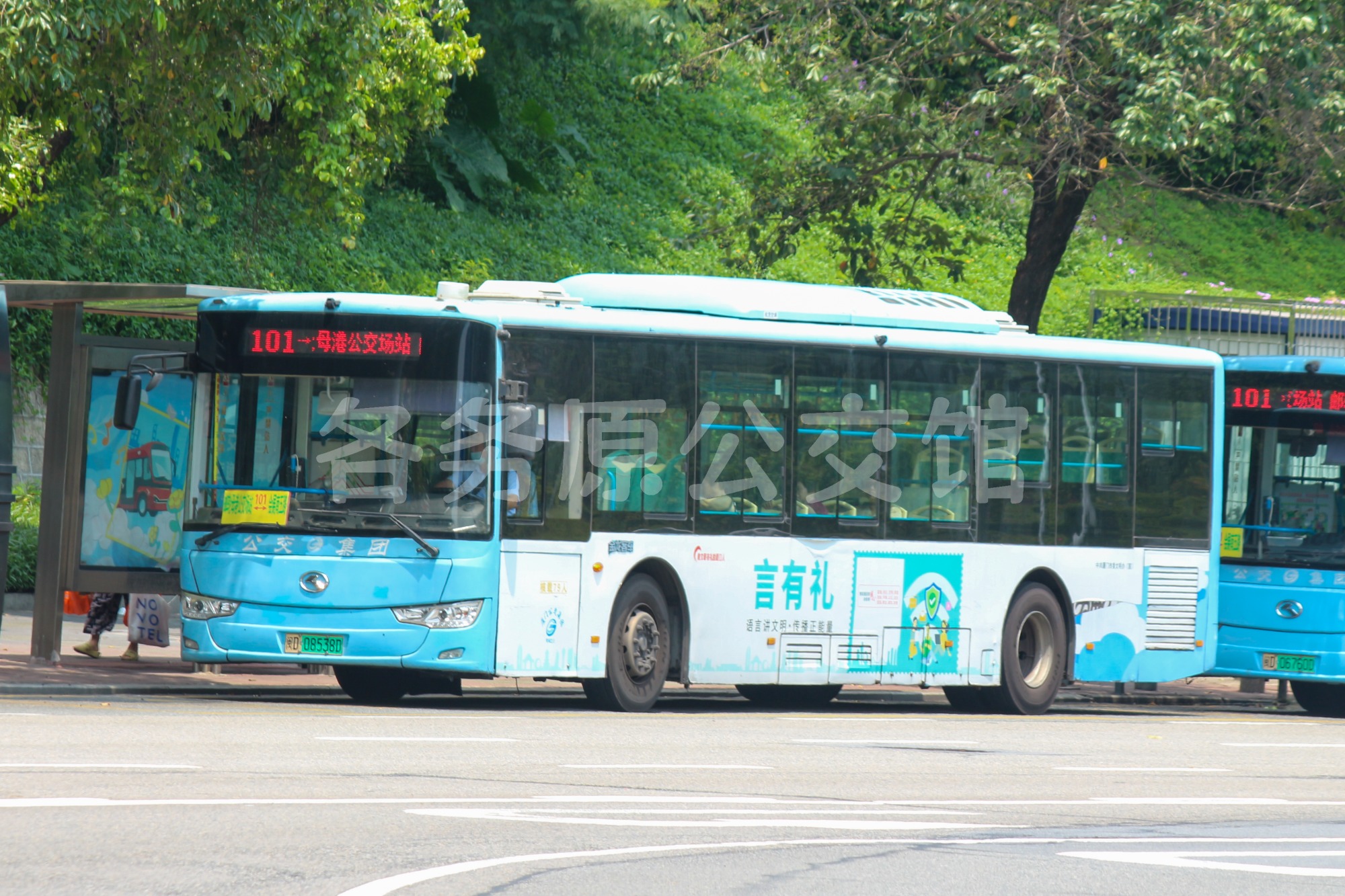 XMQ6127AGBEVL3图片
