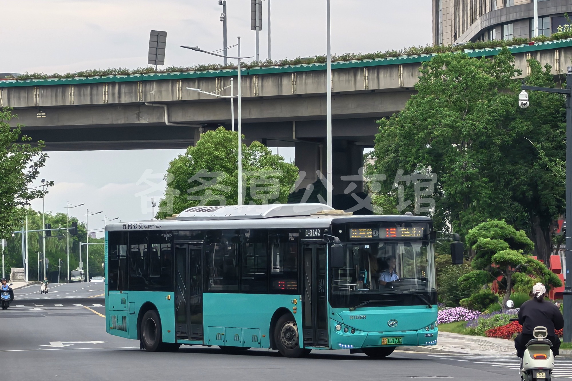 KLQ6109GAEVN9图片