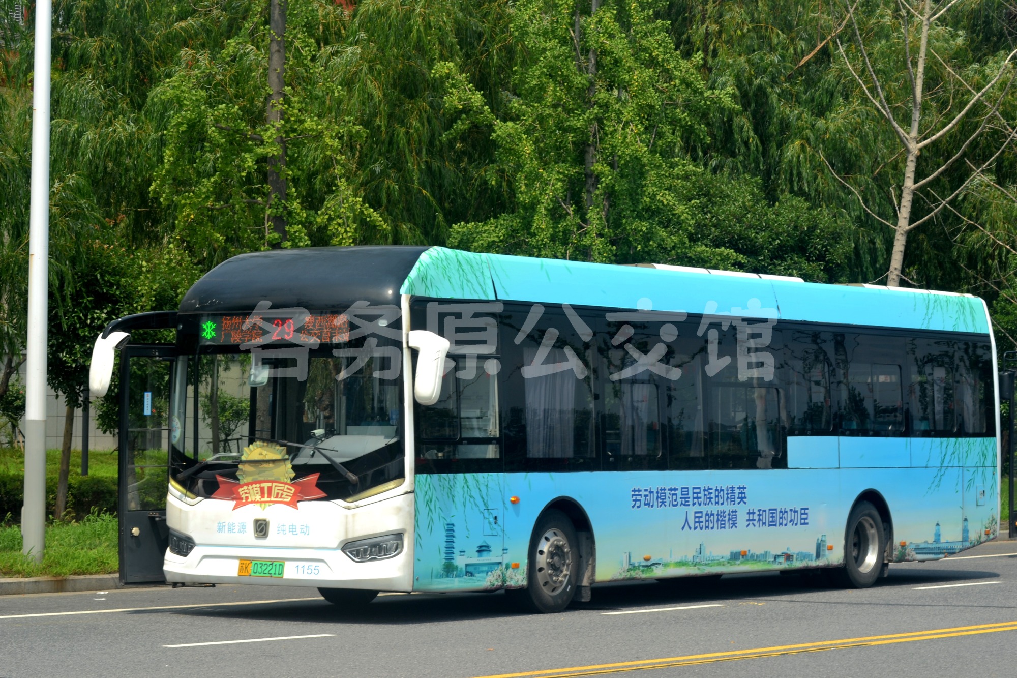 热门图片