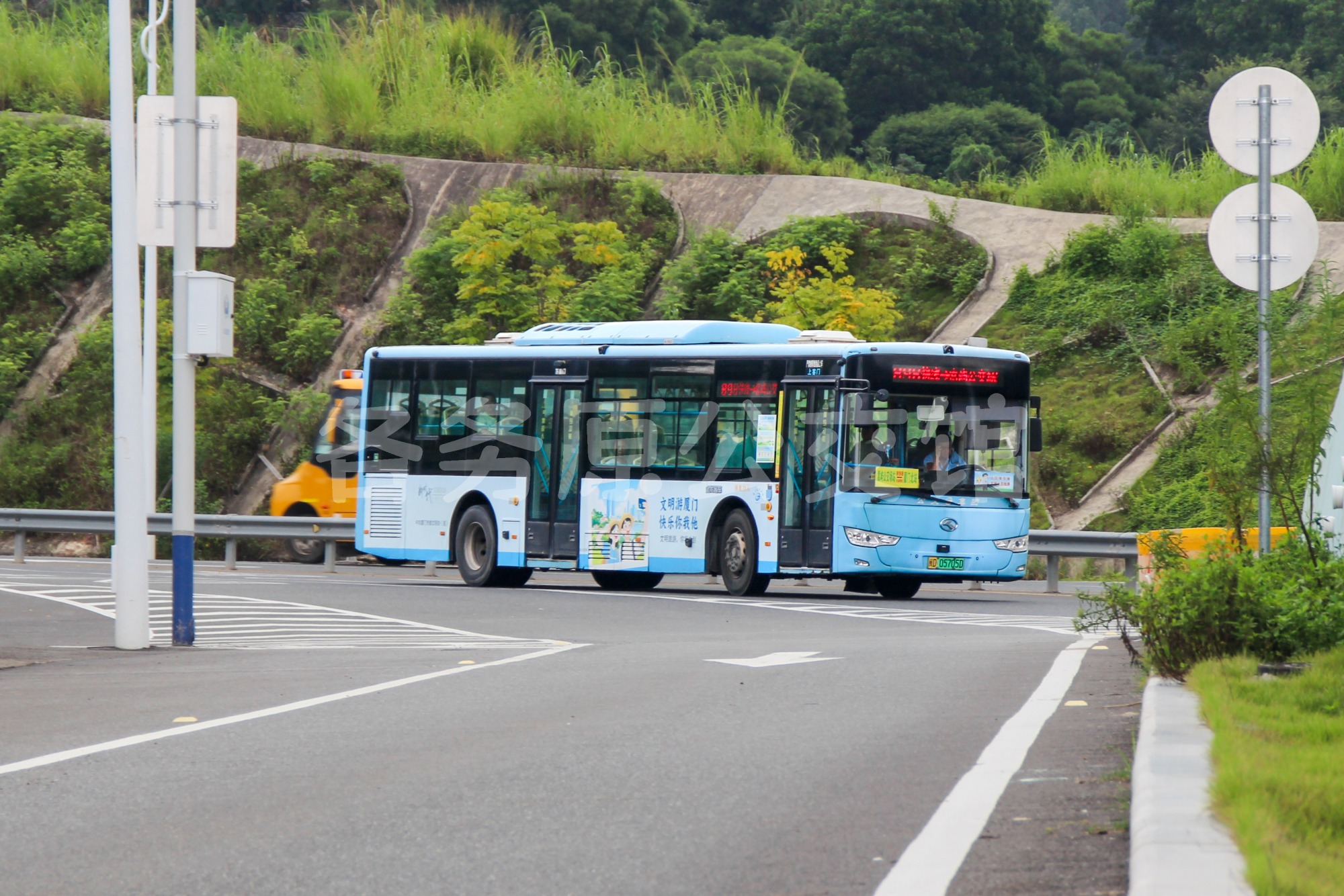 海沧公交 - XMQ6127AGBEVL3