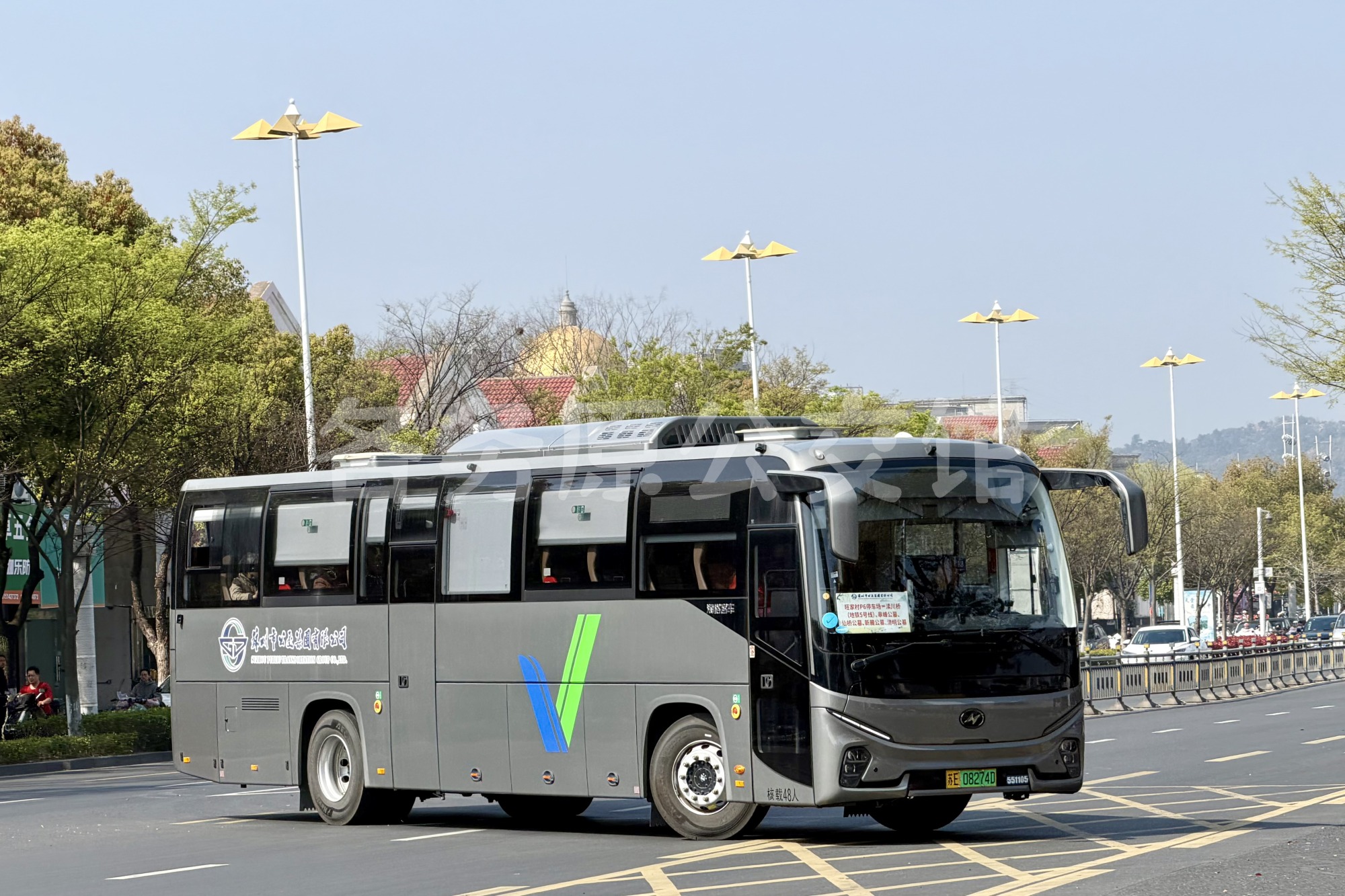 KLQ6111ZGEVN1图片