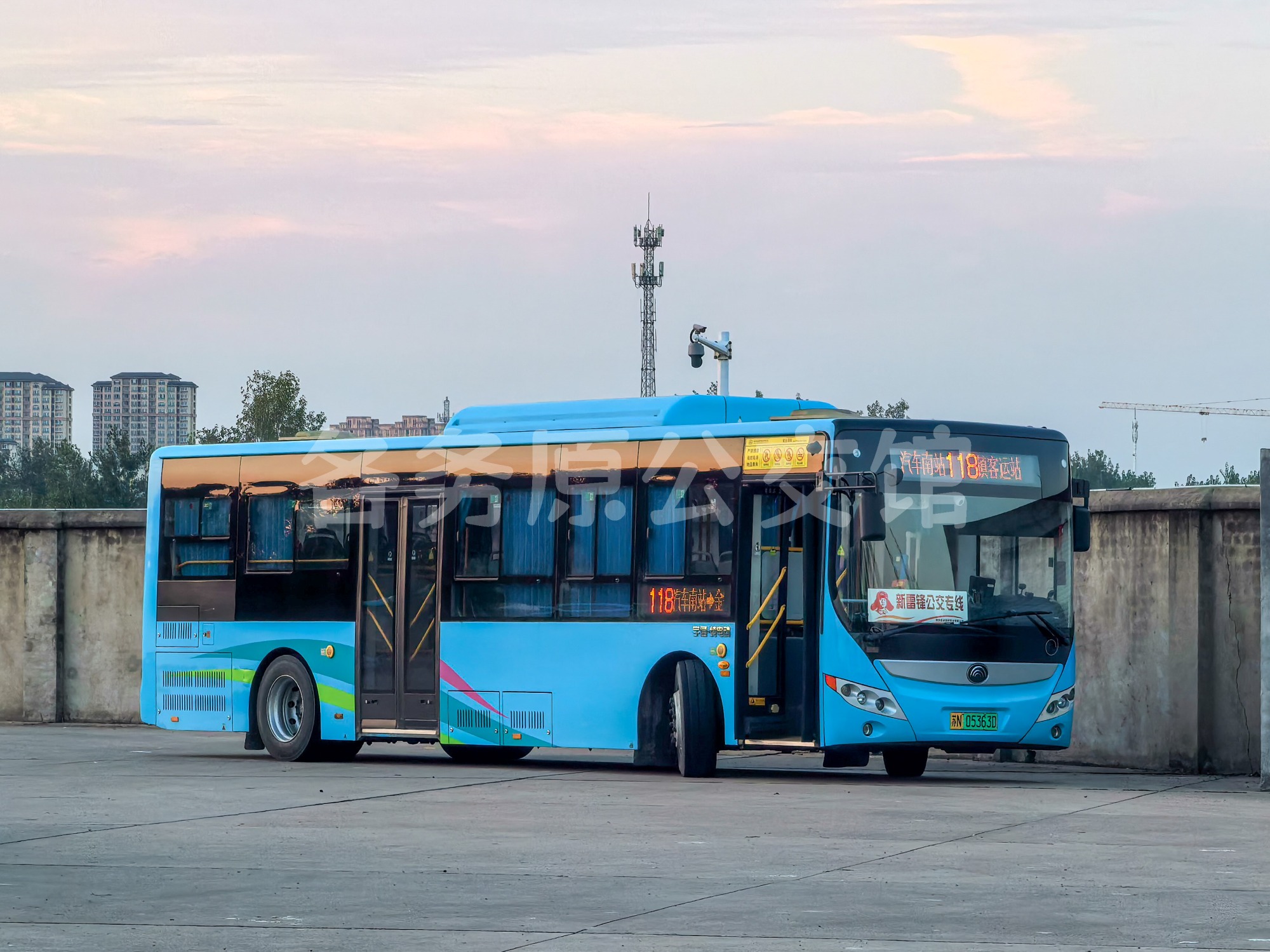 金路桥客运 - ZK6105BEVG59