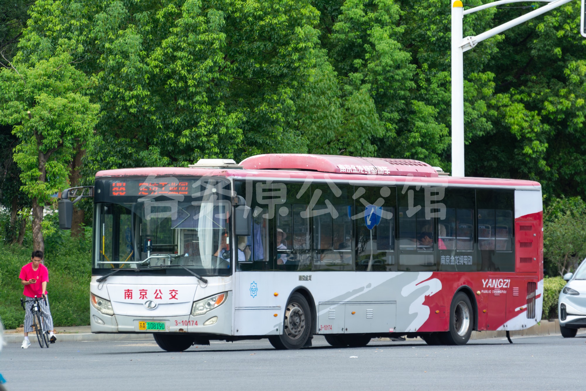 NJL6129BEV12图片
