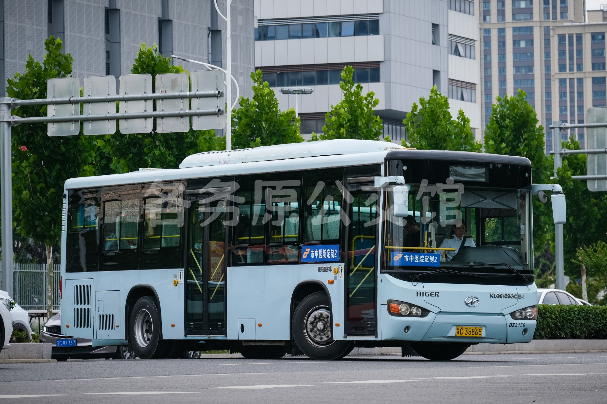 KLQ6109GCE4图片